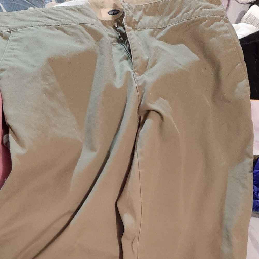 Old Navy crop pants